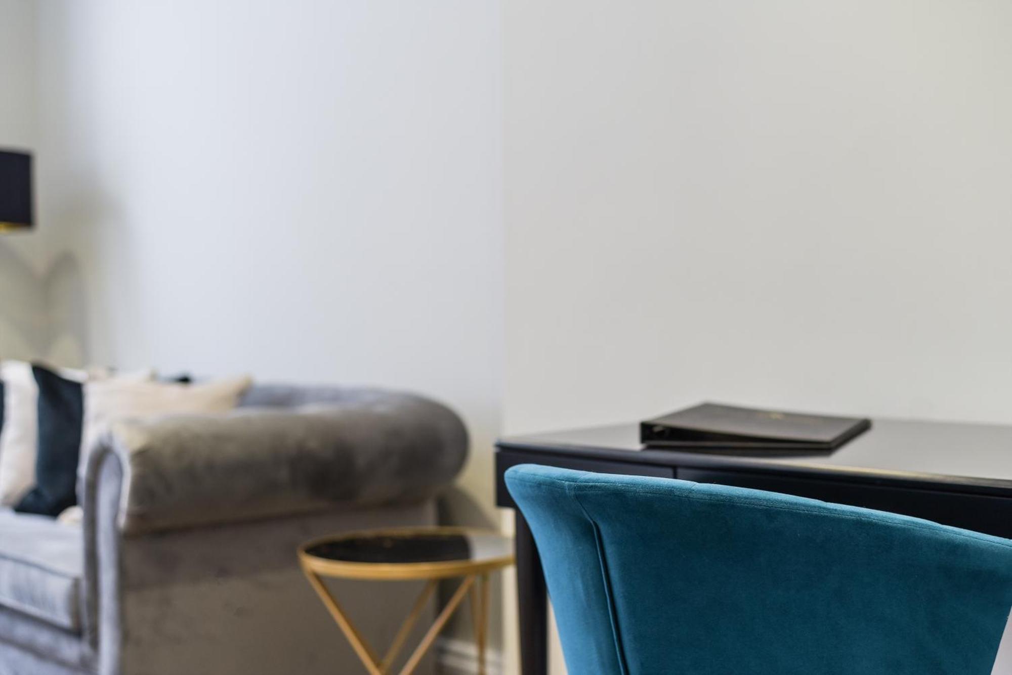Avari Apartments - Hatton Collection Лондон Екстериор снимка