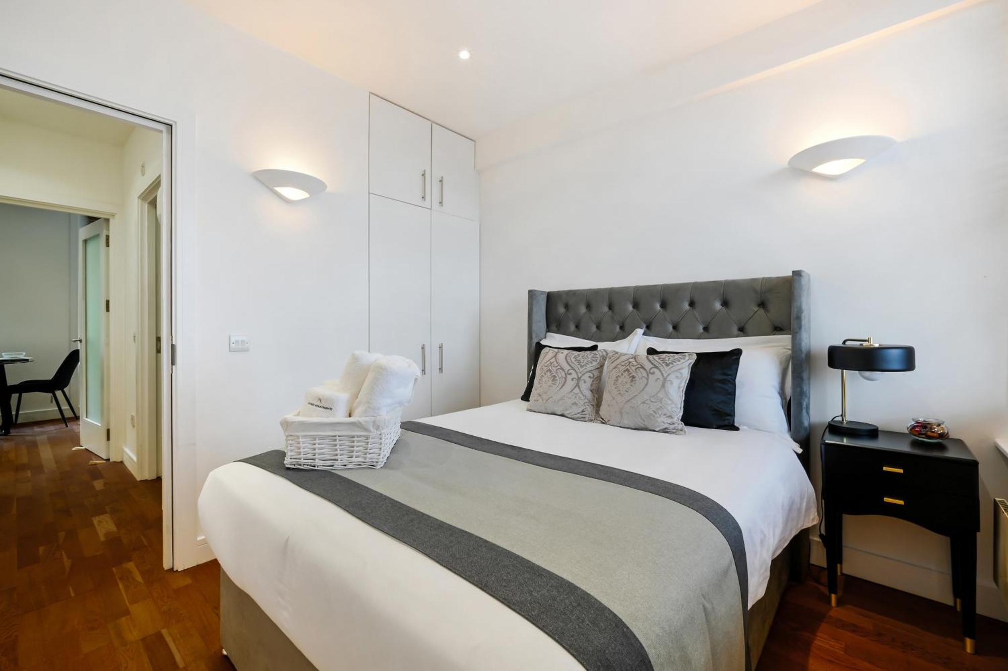 Avari Apartments - Hatton Collection Лондон Екстериор снимка