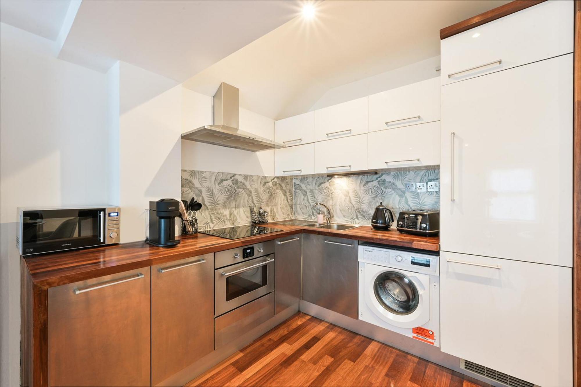 Avari Apartments - Hatton Collection Лондон Екстериор снимка